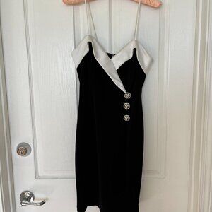 Vintage 90’s Betsy & Adam Black and White Dress - 7/8